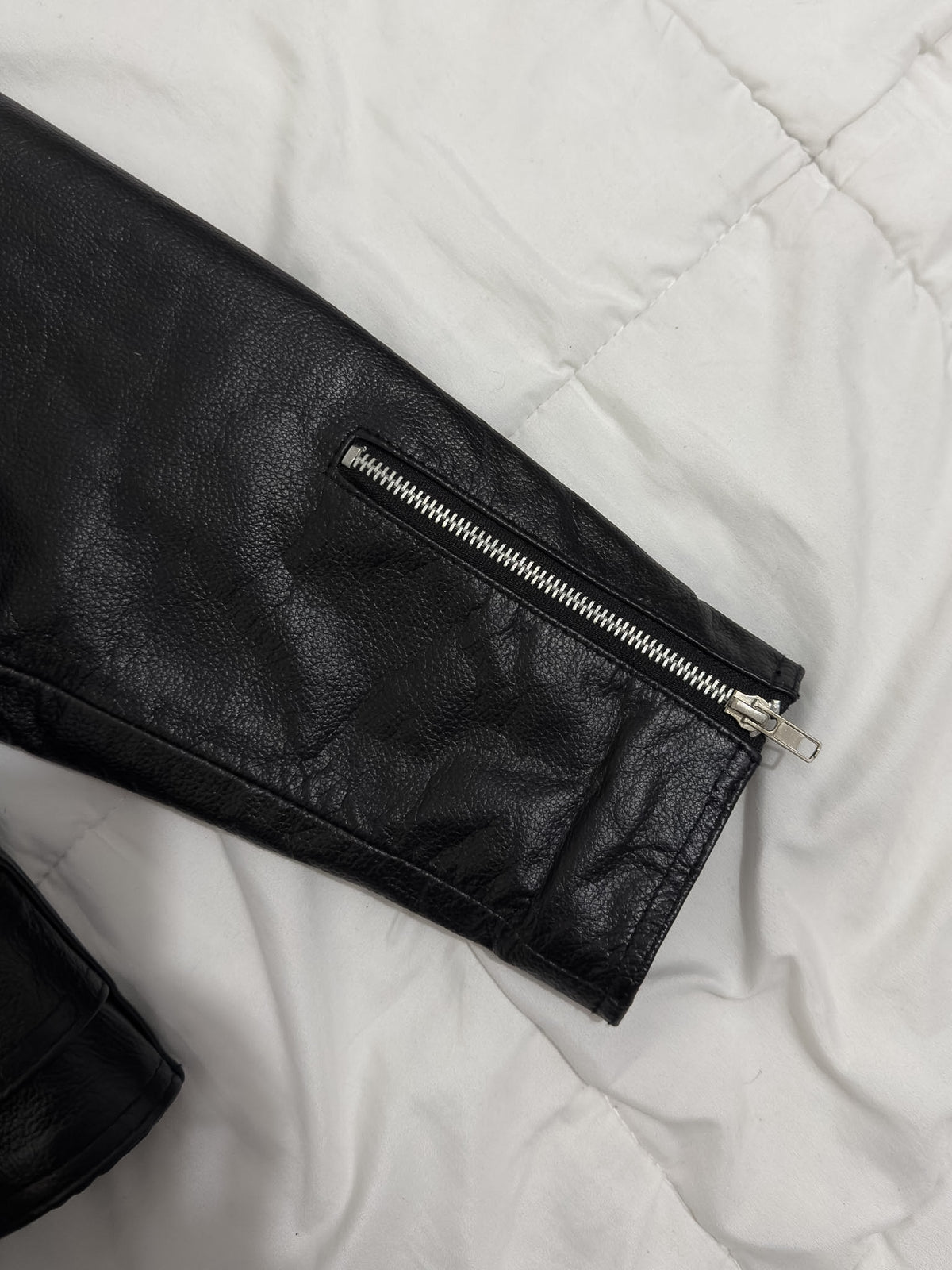 HWK 100% Cuero Biker Jacket