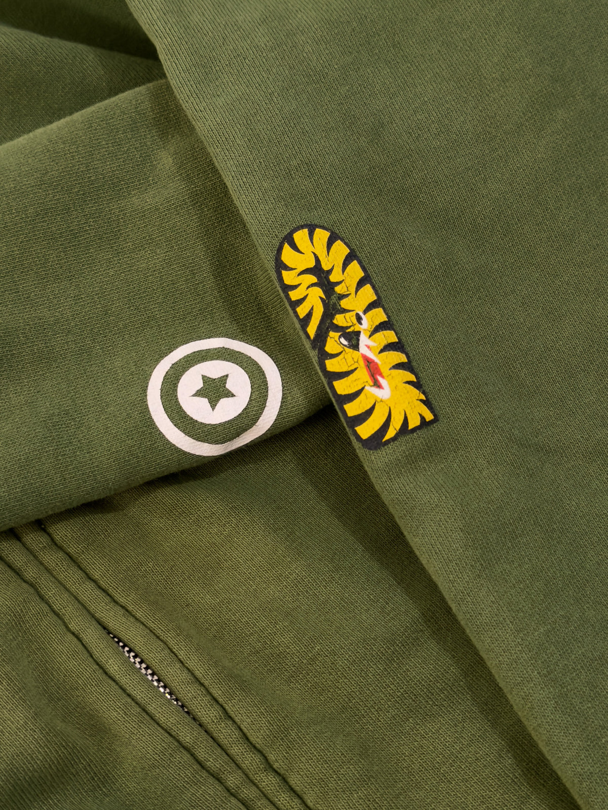 Vintage 2005 Bape Zip Hoddie